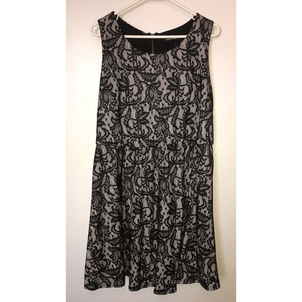Cute black and cream lace dress